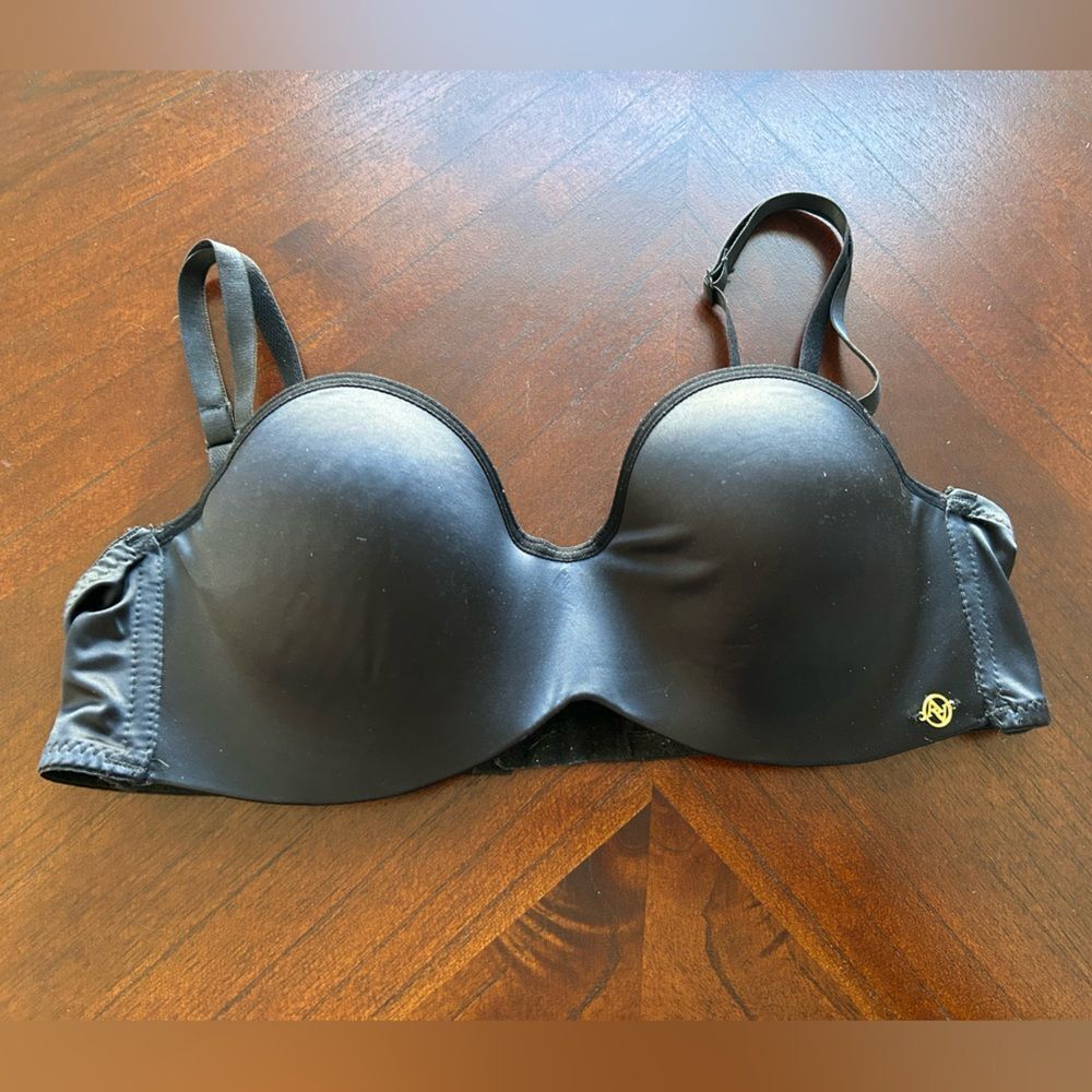 Adrienne Vittadini Bra Size 34C  Black Underwire Adjustable Clasp Back
